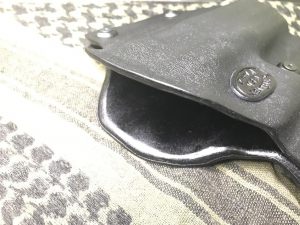 Custom kydex Glock 17 holster 2
